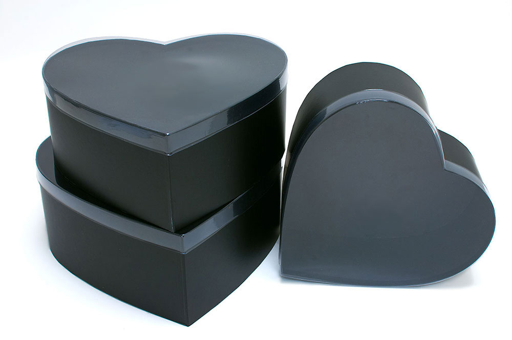 W6631plain-2 Black Heart Shape Flower boxes