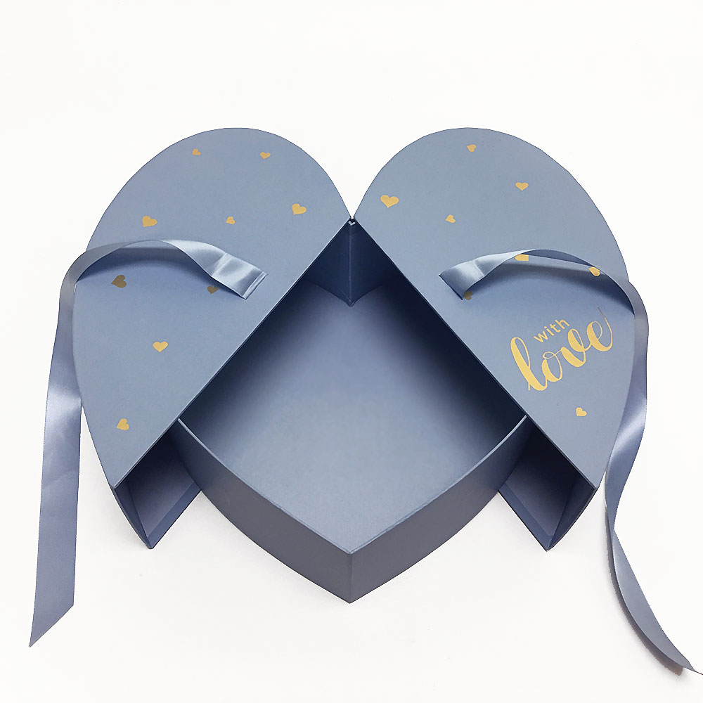 Blue Nested Heart Shape Flower Box