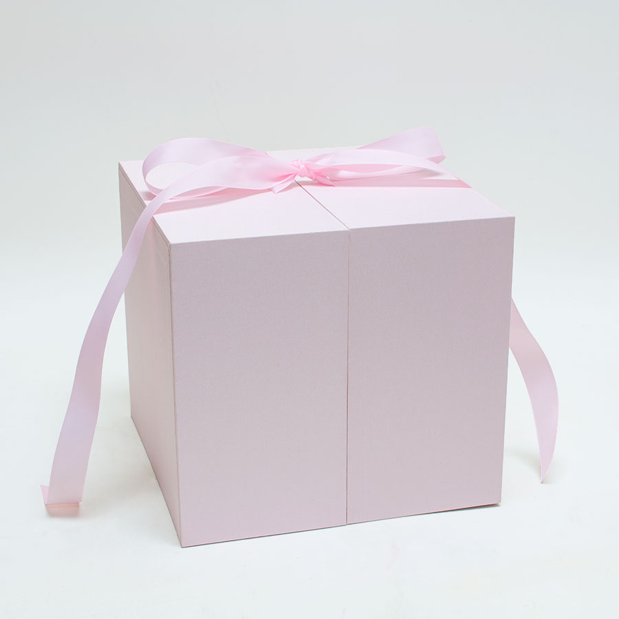 1004Apink-1 Pink Square Flower box with Heart Shape Container