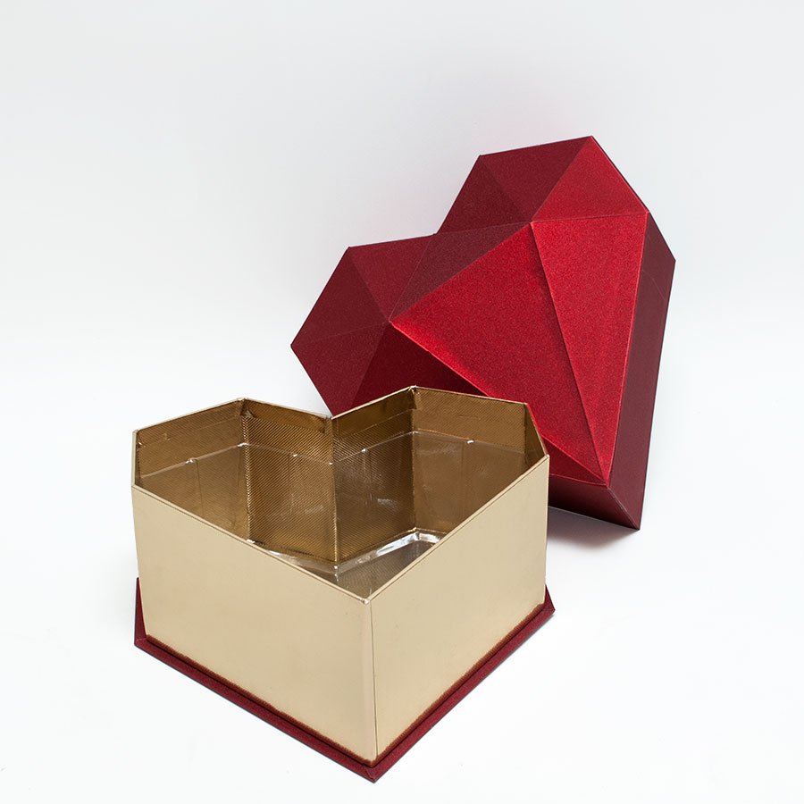 Red Diamond Heart Shape Flower Box