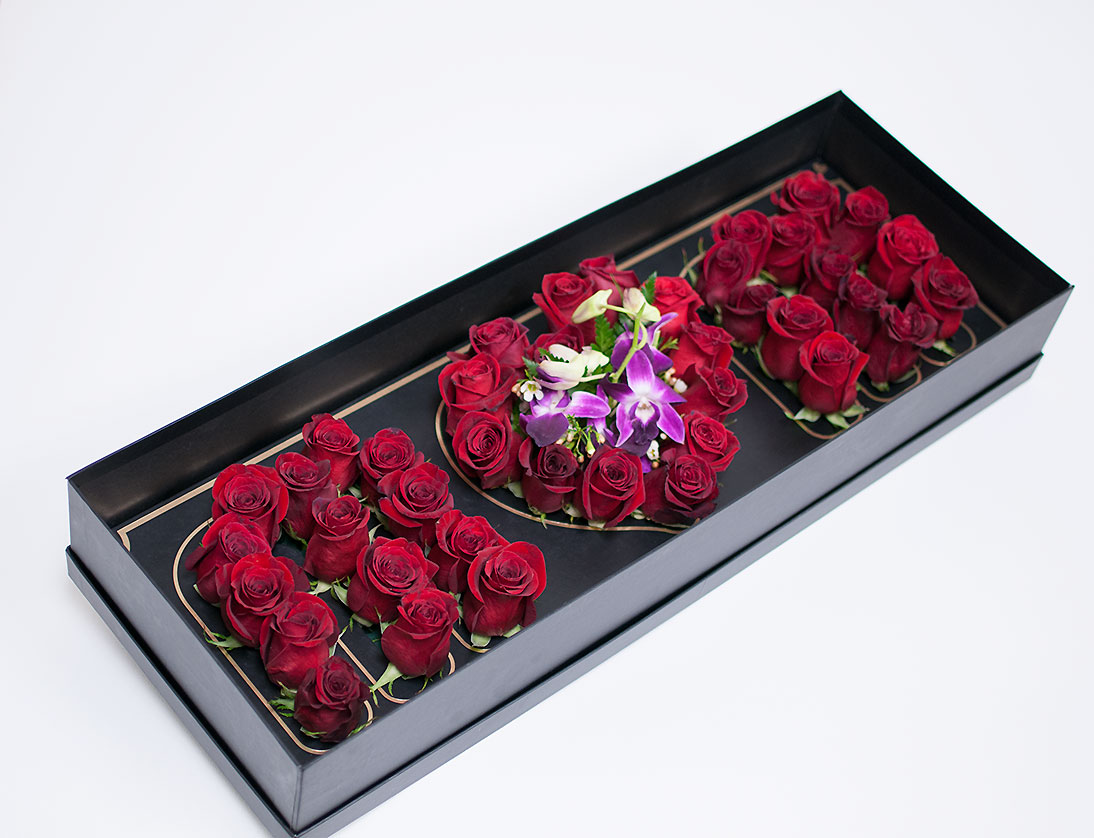 DLmomblk1 Love Mom Flower Box