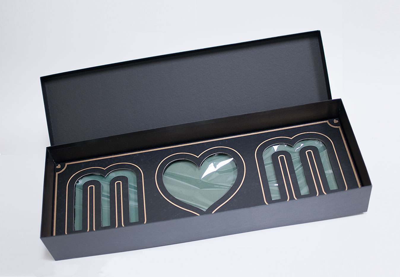 DLmomblk3 Love Mom Flower Box