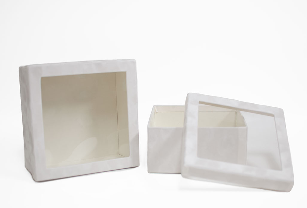 w7336 White Velvet Square Flower Box with Window Set of 2 w7336 White Velvet Square Flower Box with Window Set of 2