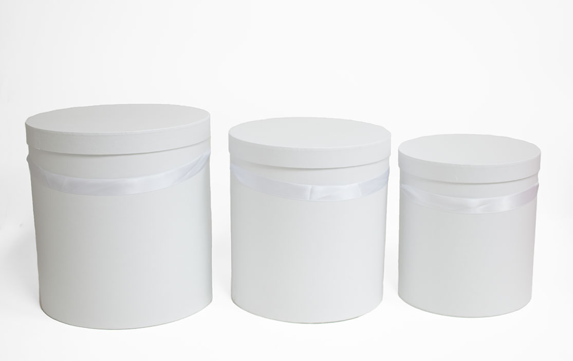 W5638 Set of 3 Round Barrel White W5638 Set of 3 Round Barrel White