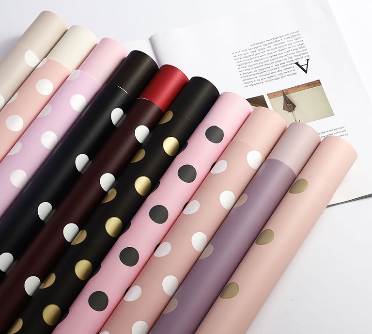Plastic Polka Dot Flower Wraps