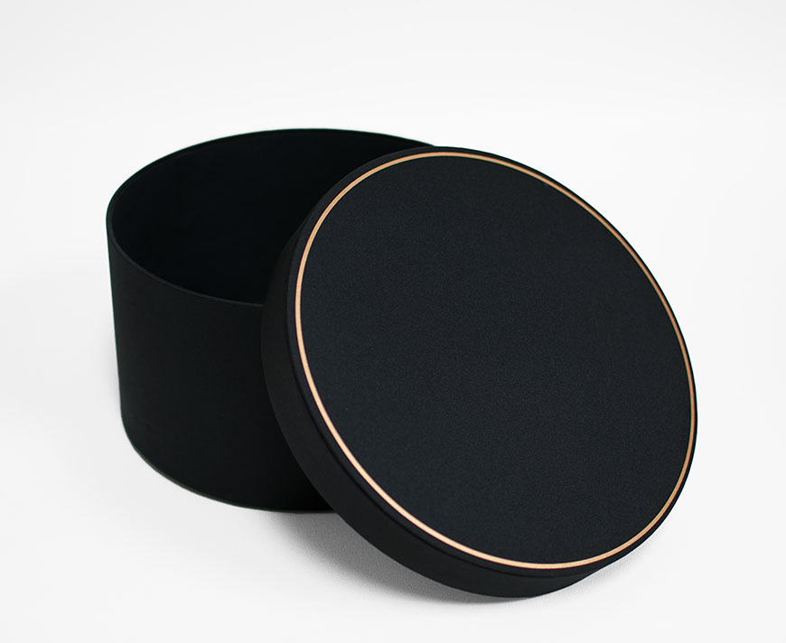 Small Black Round Shape Flower Box