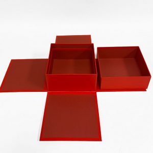 w7198-red-square-surprise-box-with-double-layer-square-container