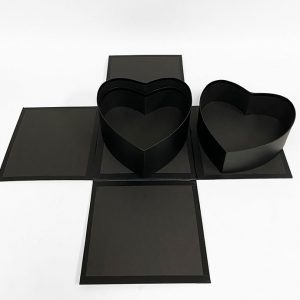 w7191-black-square-surprise-box-with-double-layer-hearts