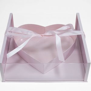 pink-jumbo-xl-premium-clear-square-flower-box-with-heart-in-the-middle
