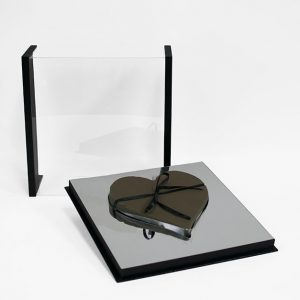 black-magic-mirror-love-box-with-heart-shape-in-the-middle-with-foam