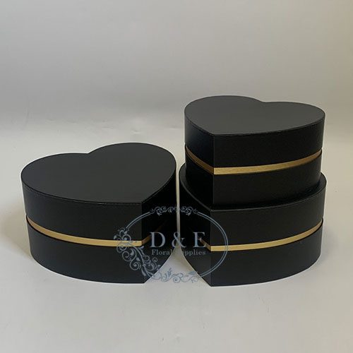 4 Color Options – Heart Shape Flower Boxes Set of 3
