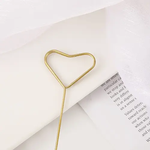 Golden Heart Wire Card Holders Golden Heart Wire Card Holders